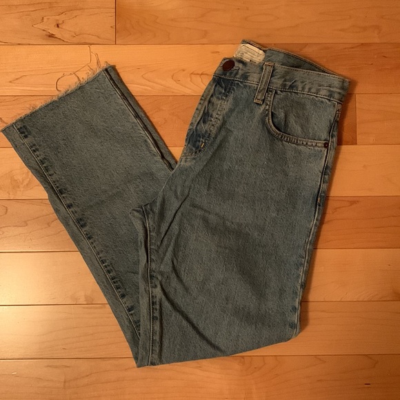 Current Elliott Original Straight Jean with Raw Hem - Picture 6 of 8